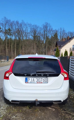 Volvo V60 cena 39900 przebieg: 299666, rok produkcji 2016 z Jarocin małe 79